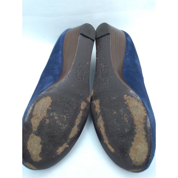 Tory Burch Blue Leather Suede Chelsea Wedge Heels Bow Logo Round Toe 7M - Picture 7 of 15